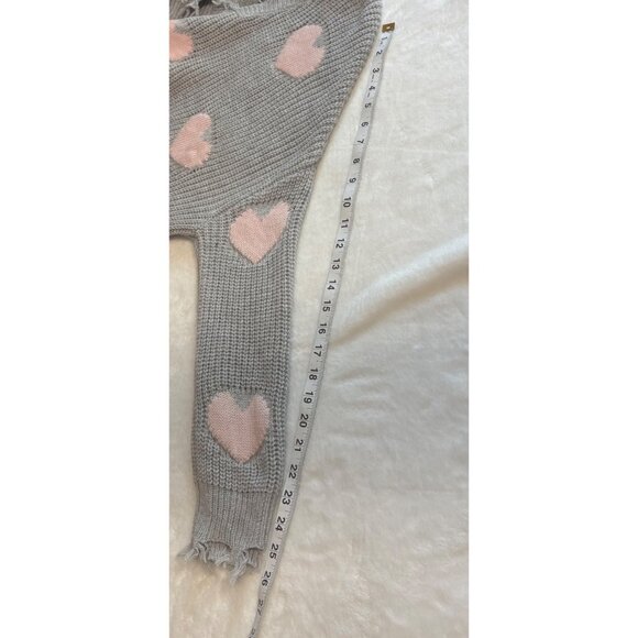 Distressed Gray Heart Knit Sweater V-Neck No Boundaries Womesns Size XXXL/3XG - Picture 9 of 11